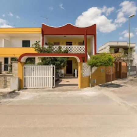 Rosamarina Dom wakacyjny Torre Lapillo